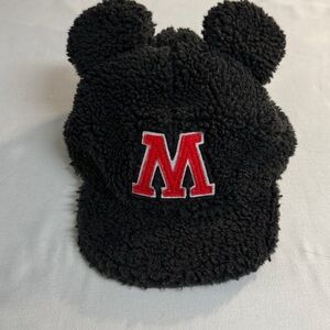 ⭐️ Disney - Mickey Mouse Black Fuzzy Hat with Red M